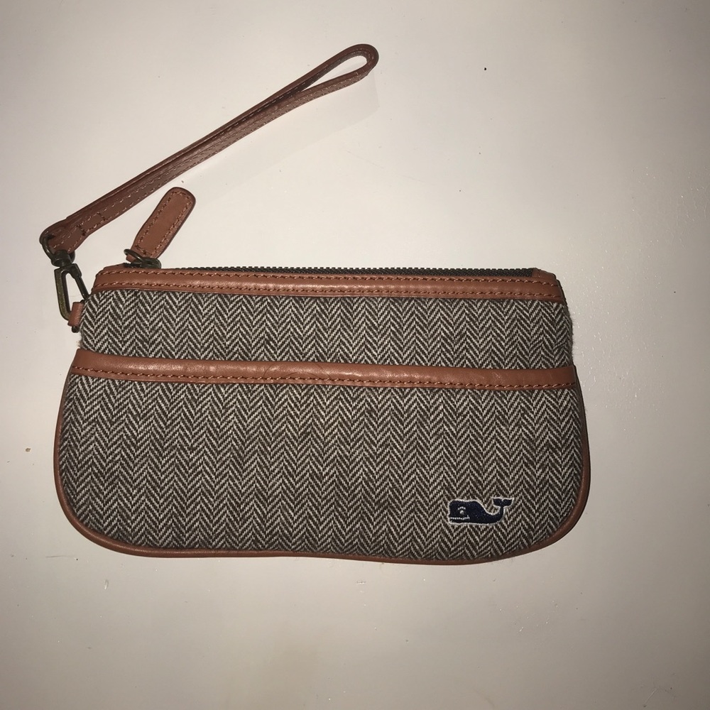 Vineyard Vines clutch wristlet